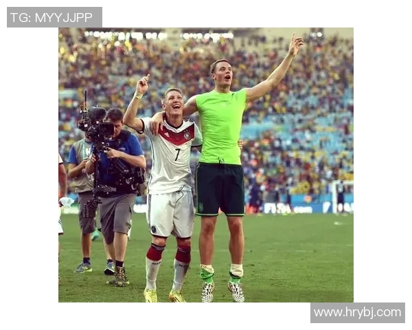 德国队足球传奇人物回顾与辉煌成就分析 德国队足球传奇人物回顾与辉煌成就分析