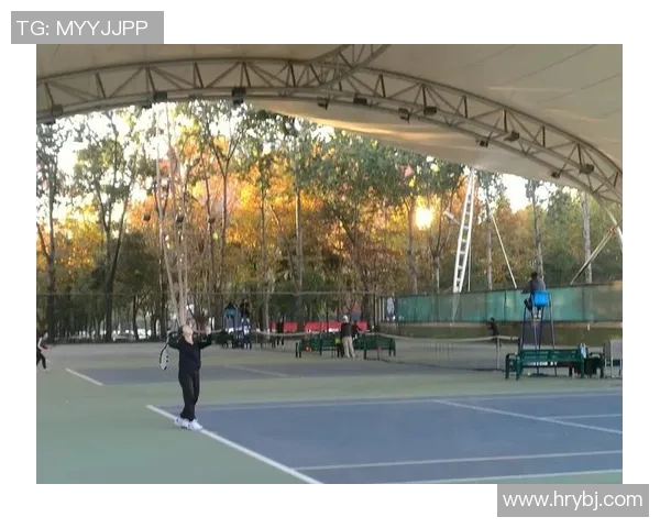 西安网球队在欧锦赛中的灵活性表现引发热议与期待 西安网球队在欧锦赛中的灵活性表现引发热议与期待