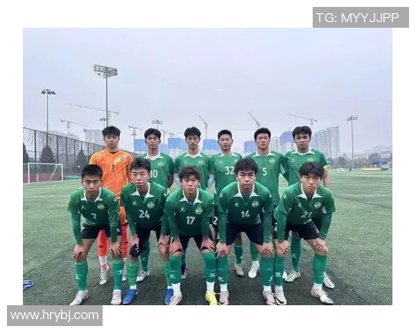 西安足球队荣登全国灵活性排行榜第二名展现卓越实力 西安足球队荣登全国灵活性排行榜第二名展现卓越实力